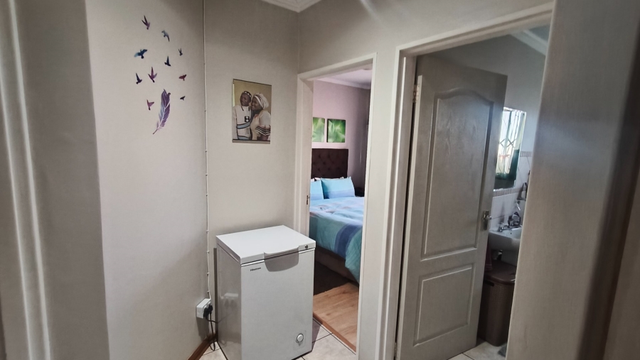 2 Bedroom Property for Sale in Hillside Free State